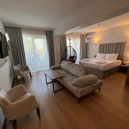 Life Hotel