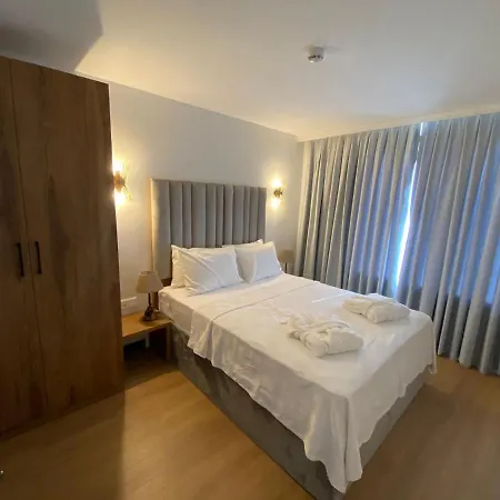 Life Hotel