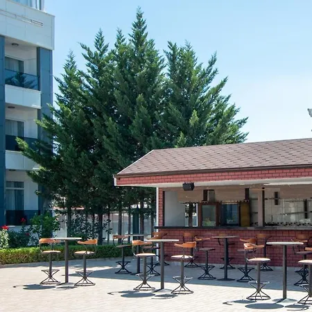 Life Hotel