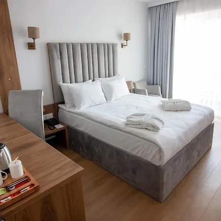Life Hotel